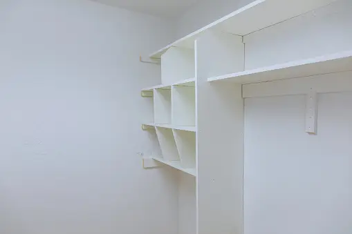 How Do You Hang Wall Mounted Shelves?